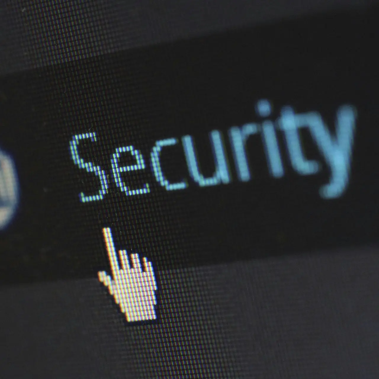 Auf unser Cloud Team ist verlass Ein security Button Symbolisch für die Datensicherung in der Cloud